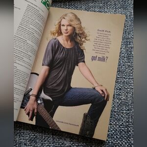 Taylor Swift Got Milk Ad